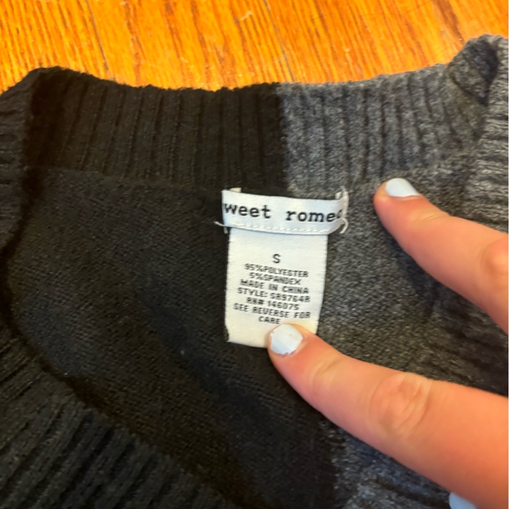 Sweater - Picture 2 of 2